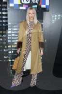 PEOPLE - Promis an der Moschino x H&M Show in New York