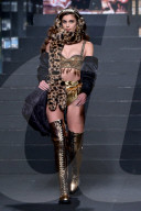 PEOPLE - New York Moschino x H&M Show: Promis auf dem Laufsteg