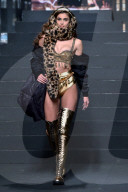 PEOPLE - New York Moschino x H&M Show: Promis auf dem Laufsteg