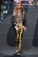 PEOPLE - New York Moschino x H&M Show: Promis auf dem Laufsteg