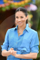 PEOPLE - Royal Tour: Meghans verrutschter Kragen