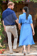 PEOPLE - Royal Tour: Meghans verrutschter Kragen