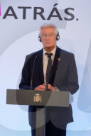 PEOPLE - Spanien: Richard Gere und Alejandra Silva zu Besuch im Parlament