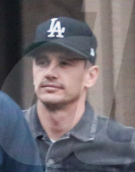 EXKLUSIV - James Franco in Malibu unterwegs