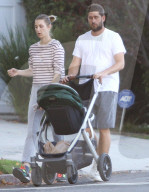 PEOPLE - Whitney Port und Tim Rosenman schieben Sonny durch LA