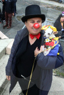 FEATURE - Halloween: Hunde Parade im Tompkins Square Park in NYC