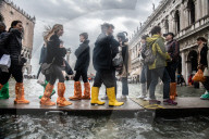 NEWS - Venedig: Markusplatz nach Hochwasser evakuiert