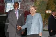 NEWS - Angela Merkel begrüsst Politgrössen zur Konferenz "G20 Compact with Africa" in Berlin