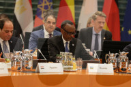 NEWS - Angela Merkel begrüsst Politgrössen zur Konferenz "G20 Compact with Africa" in Berlin