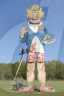 FEATURE - Boris Johnson als Bonfire Figur in Edenbridge