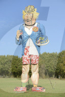 FEATURE - Boris Johnson als Bonfire Figur in Edenbridge