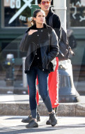 PEOPLE - Sara Sampaio unterwegs im East Village in NYC