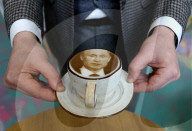 FEATURE - Pix of the Day: Bilder des Tages