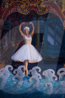 PEOPLE - Filmstills: Der Nussknacker und die vier Reiche