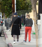 EXKLUSIV - Ashley Simpson mit Cara Delevingne in Studio City unterwegs
