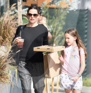 EXKLUSIV - Jennifer Garner mit ihren Kindern unterwegs