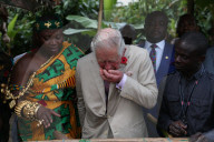 PEOPLE - Charles besucht eine Kakao Farm in Ghana