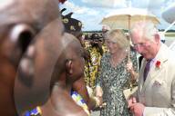 PEOPLE - Prinz Charles und Camilla in Ghana: zu Besuch in Kumasi