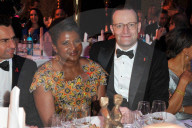 PEOPLE - Promis an der Operngala für die Deutsche AIDS-Stiftung in Berlin