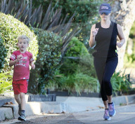 PEOPLE - Reese Witherspoon joggt mit Tennessee