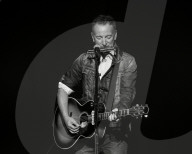 PEOPLE - Stand Up For Heroes: Bruce Springsteen live in New York