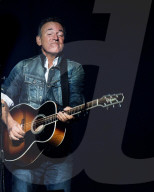 PEOPLE - Stand Up For Heroes: Bruce Springsteen live in New York