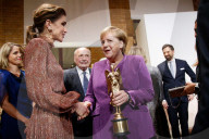 NEWS - Berlin: Rania von Jordanien und Angela Merkel bei der VDZ Publishers‘ Night