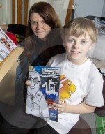 FEATURE - Drew Marr (10) produziert und vertreibt eigene Comic-Bücher weltweit