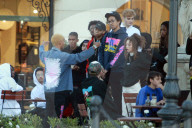 EXKLUSIV - Jaden Smith bei Dreharbeiten in Calabasas