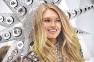 EXKLUSIV - Romee Strijd zeigt den Victoria's Secret Swarovski Crystal BH in New York