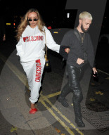 PEOPLE - Promis an der Moschino H&M Party in London