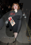 PEOPLE - Promis an der Moschino H&M Party in London