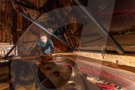 FEATURE - Neuer Konzertflügel für die Kathedrale in York