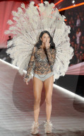 PEOPLE - Victoria Secret Modenschau: Die Engel laufen  in New York