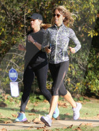 PEOPLE - Reese Witherspoon beim Joggen in Los Angeles
