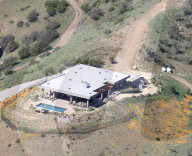 PEOPLE - Feuer Hölle Malibu: Diese Promi-Häuser sind in Gefahr