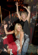 PEOPLE - Goldie Hawn und andere Promis sammeln in London Geld für den guten Zweck