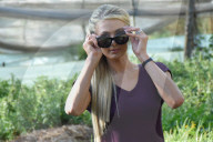 PEOPLE - Paris Hilton besucht Erdbeben Opfer in Mexiko