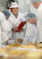 FEATURE - Haben Spass: Die Juroren der Scotch Pie Weltmeisterschaft in Dunfermline