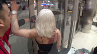 EXKLUSIV - Blac Chyna wird gegenüber einem Paparazzo handgreiflich