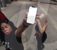 EXKLUSIV - Blac Chyna wird gegenüber einem Paparazzo handgreiflich