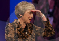 NEWS - London: Premier May verteidigt ihren Brexit-Kurs vor der Wirtschaft