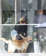 EXKLUSIV - Sean Penn mit seiner Tochter Dylan Frances in Santa Monica unterwegs