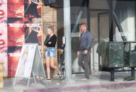 EXKLUSIV - Sean Penn mit seiner Tochter Dylan Frances in Santa Monica unterwegs