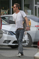 EXKLUSIV - Cameron Douglas mit der Familie in LA unterwegs