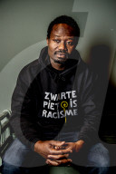 PORTRAIT - Der 'Schwaze Peter': 'Kick Out Zwarte Piet' Aktivist Jerry Afriyie im Amsterdam