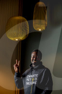 PORTRAIT - Der 'Schwaze Peter': 'Kick Out Zwarte Piet' Aktivist Jerry Afriyie im Amsterdam