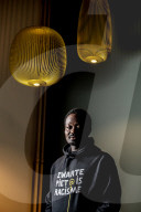 PORTRAIT - Der 'Schwaze Peter': 'Kick Out Zwarte Piet' Aktivist Jerry Afriyie im Amsterdam