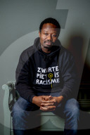PORTRAIT - Der 'Schwaze Peter': 'Kick Out Zwarte Piet' Aktivist Jerry Afriyie im Amsterdam