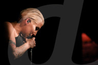 PEOPLE - On Stage: Stars live auf der Bühne